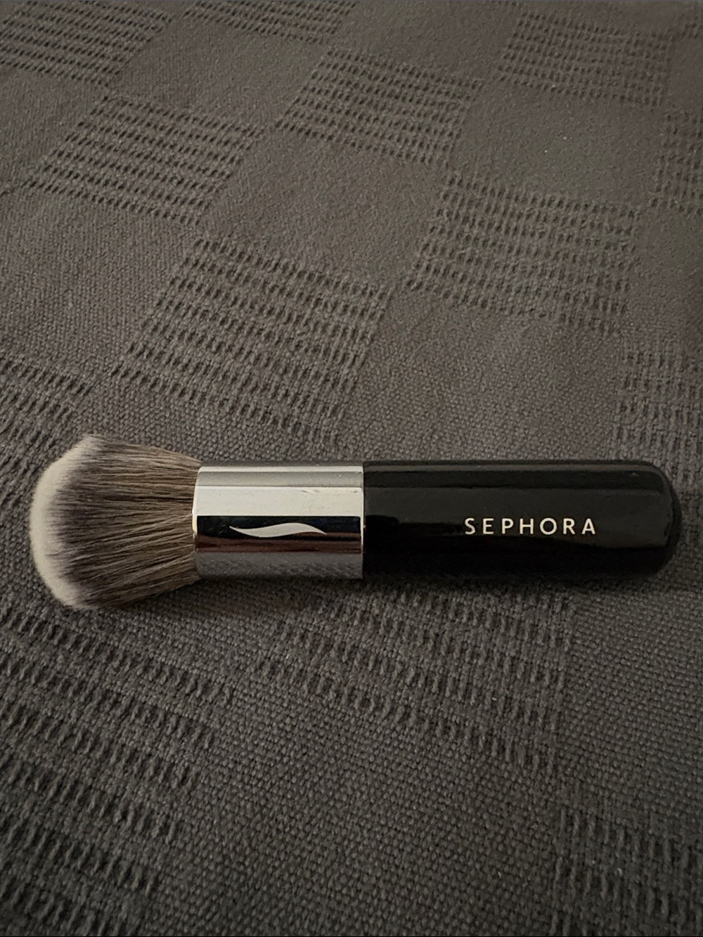Sephora Black Handle Powder Brush with Gray Bristles